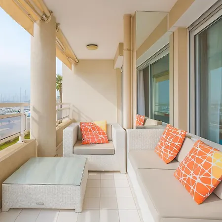 Apartment Port Azur *